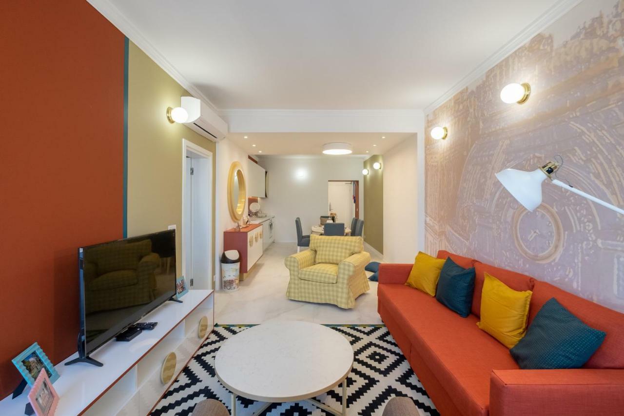 Vitosha Blvd 3-Bedroom, 2-Bathroom Lux Suite Sofia Esterno foto