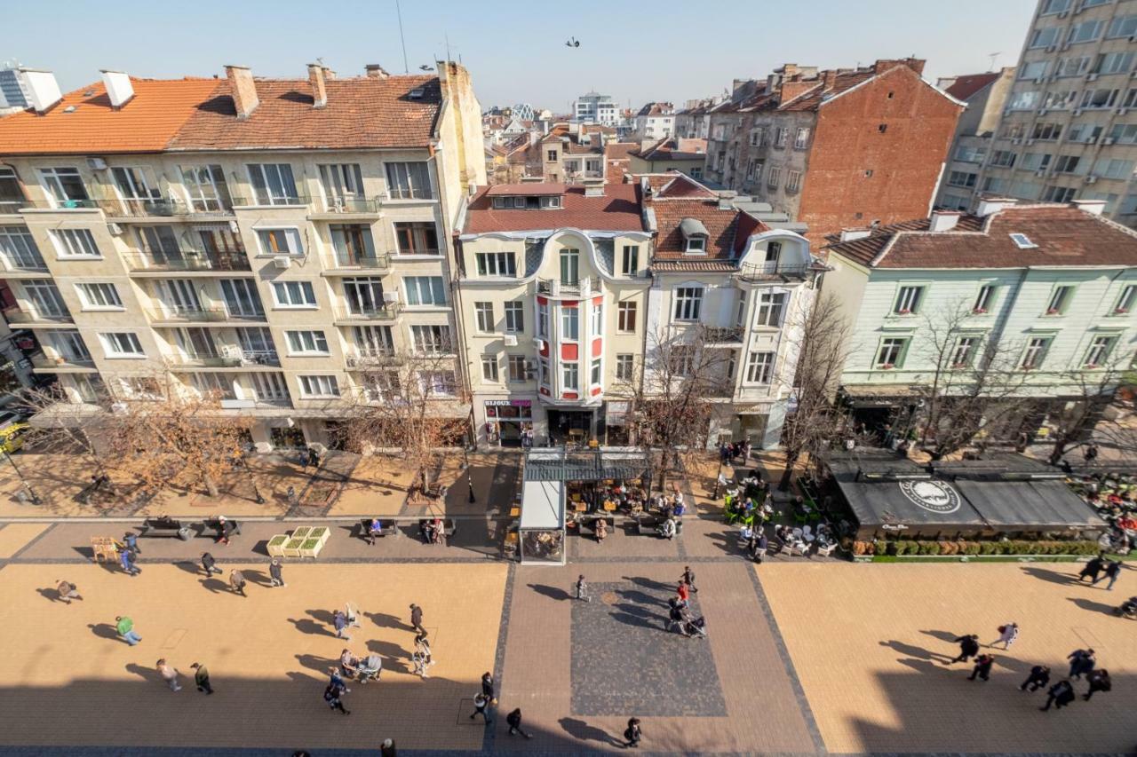 Vitosha Blvd 3-Bedroom, 2-Bathroom Lux Suite Sofia Esterno foto