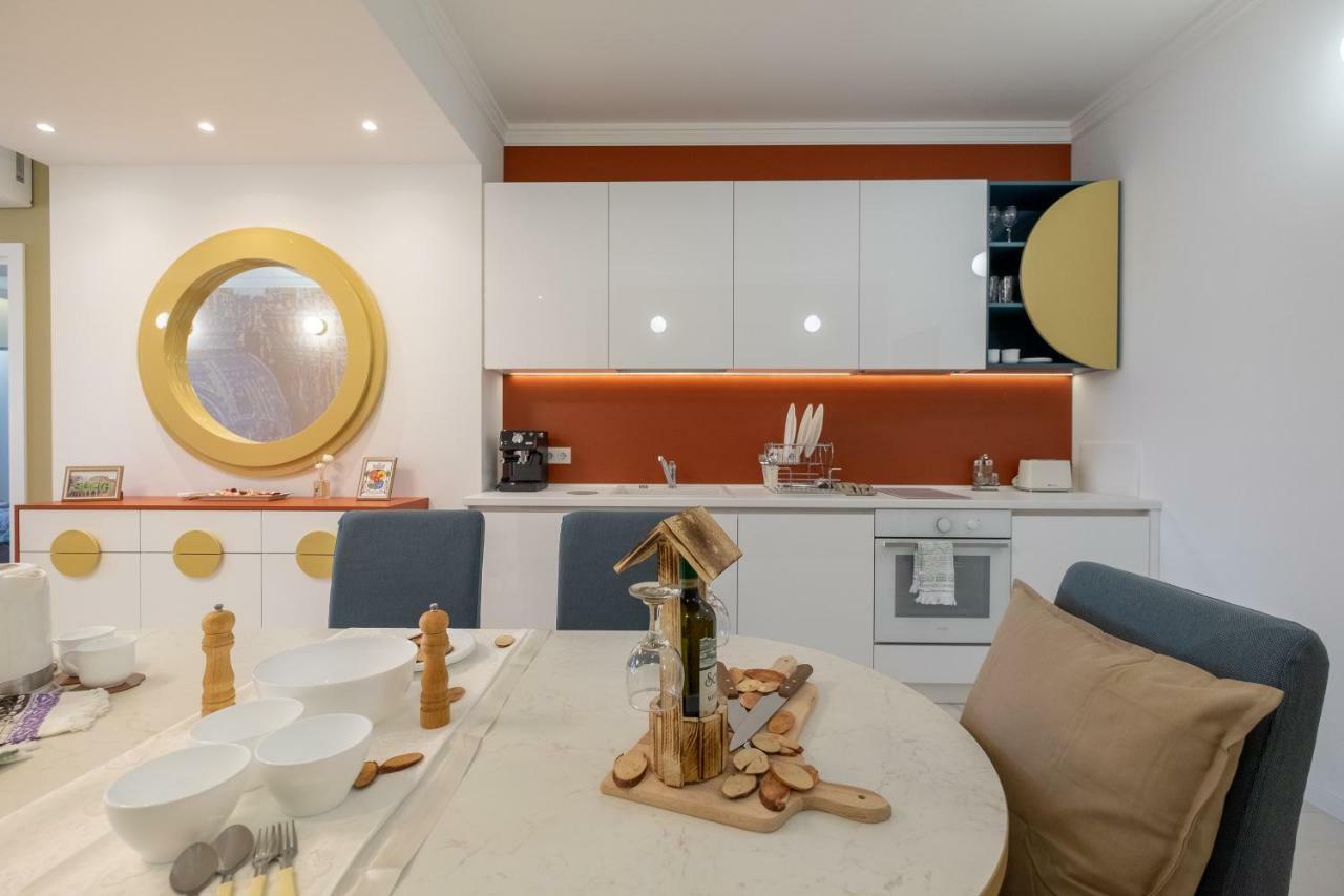 Vitosha Blvd 3-Bedroom, 2-Bathroom Lux Suite Sofia Esterno foto